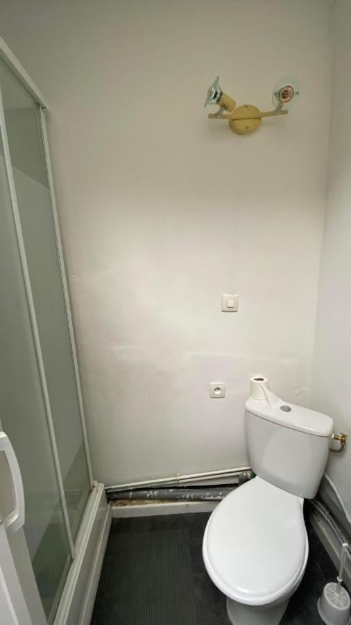 Appartement Dans Une Impasse Calme Proche De La Gare Amiens Exterior photo